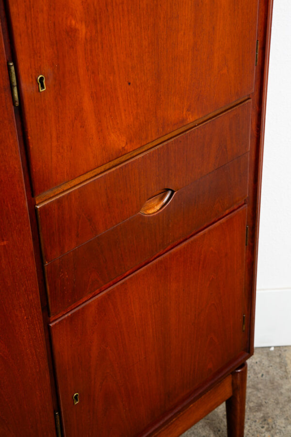 Mid Century Danish Modern Credenza Sideboard Teak Locking Cabinet Mobler Drawers - Image 8