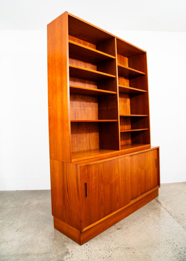 Mid Century Danish Modern Credenza Bookshelf Cabinet Teak Shelves Poul Hundevad - Image 9
