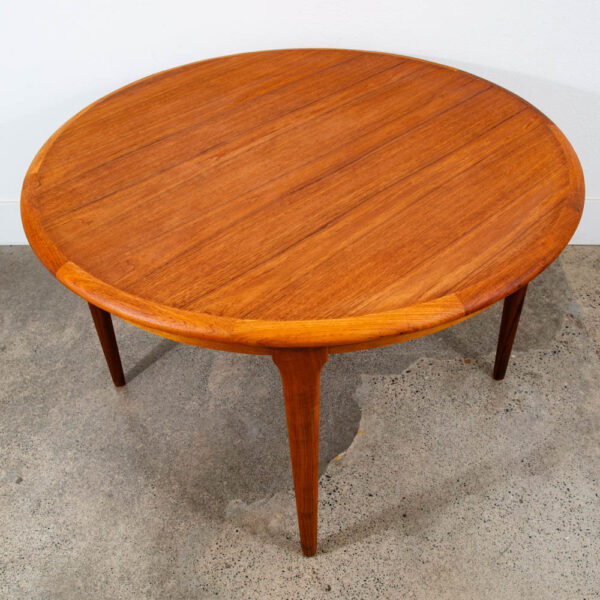 Mid Century Danish Modern Dining Table Round Teak Circular Restored Vintage Mcm - Image 4