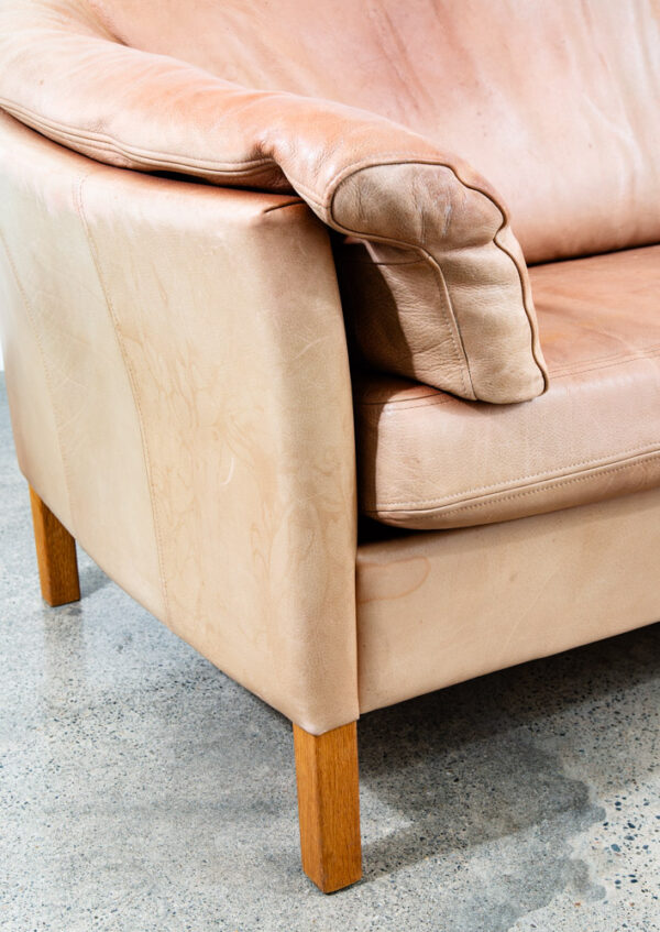 Mid Century Danish Modern Sofa 3 Seater Leather Natural Tan Oak Wood Vintage - Image 7