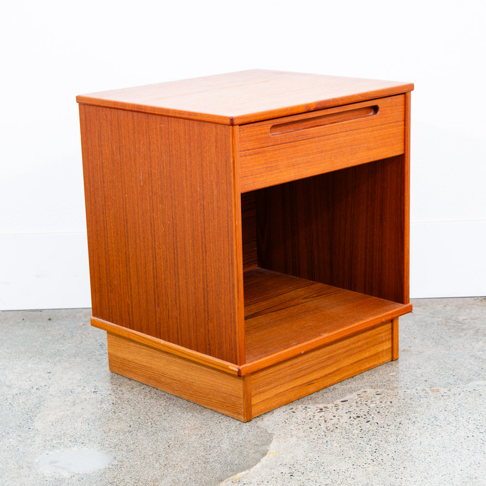 Mid Century Danish Modern Nightstand Table Side End Torring Denmark Vintage Mcm