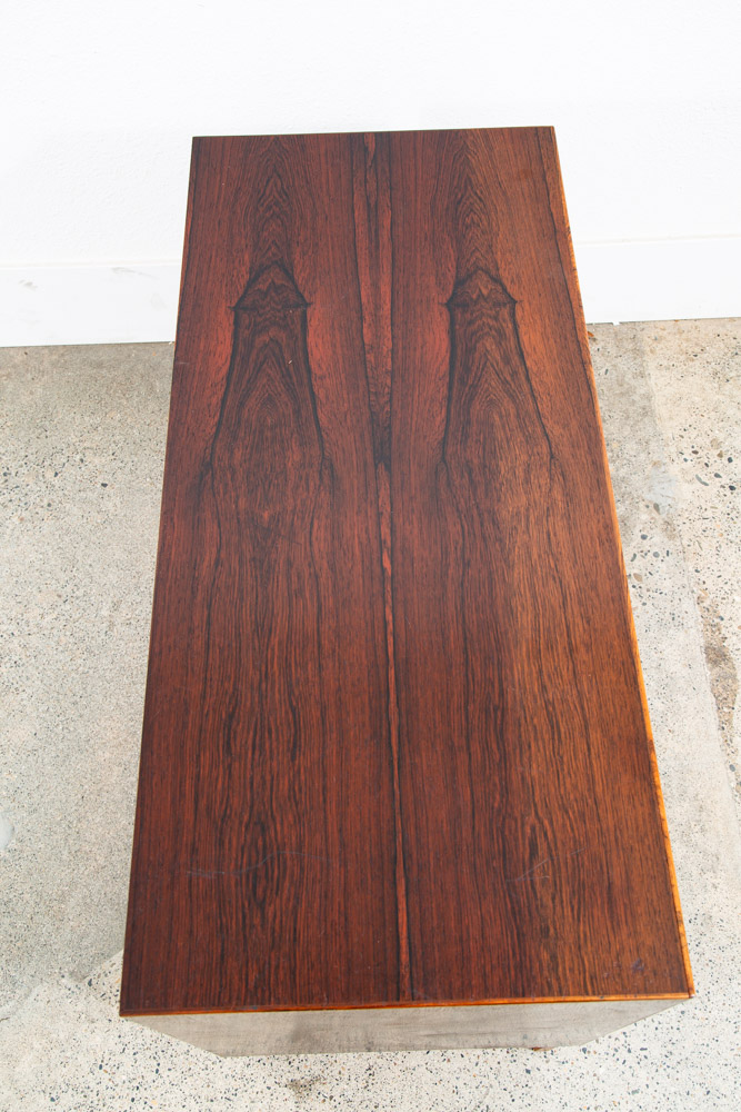 Mid Century Danish Modern Wall Unit Cabinet 4 Drawers Dresser Rosewood HG Mcm - Image 3