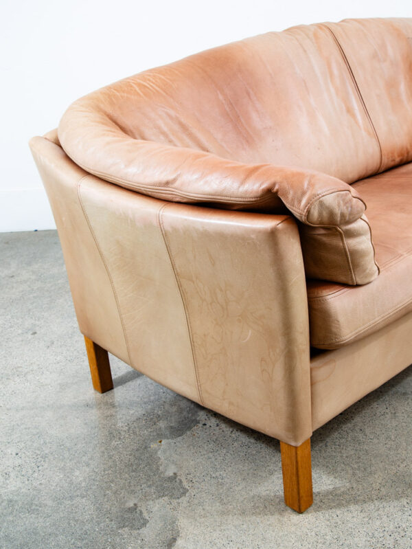 Mid Century Danish Modern Sofa 3 Seater Leather Natural Tan Oak Wood Vintage - Image 10