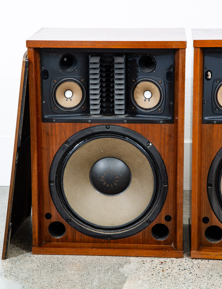 Mid Century Speakers Sansui SP-3500 4 Way Walnut Tested Speaker Set Grills 1 - Image 12