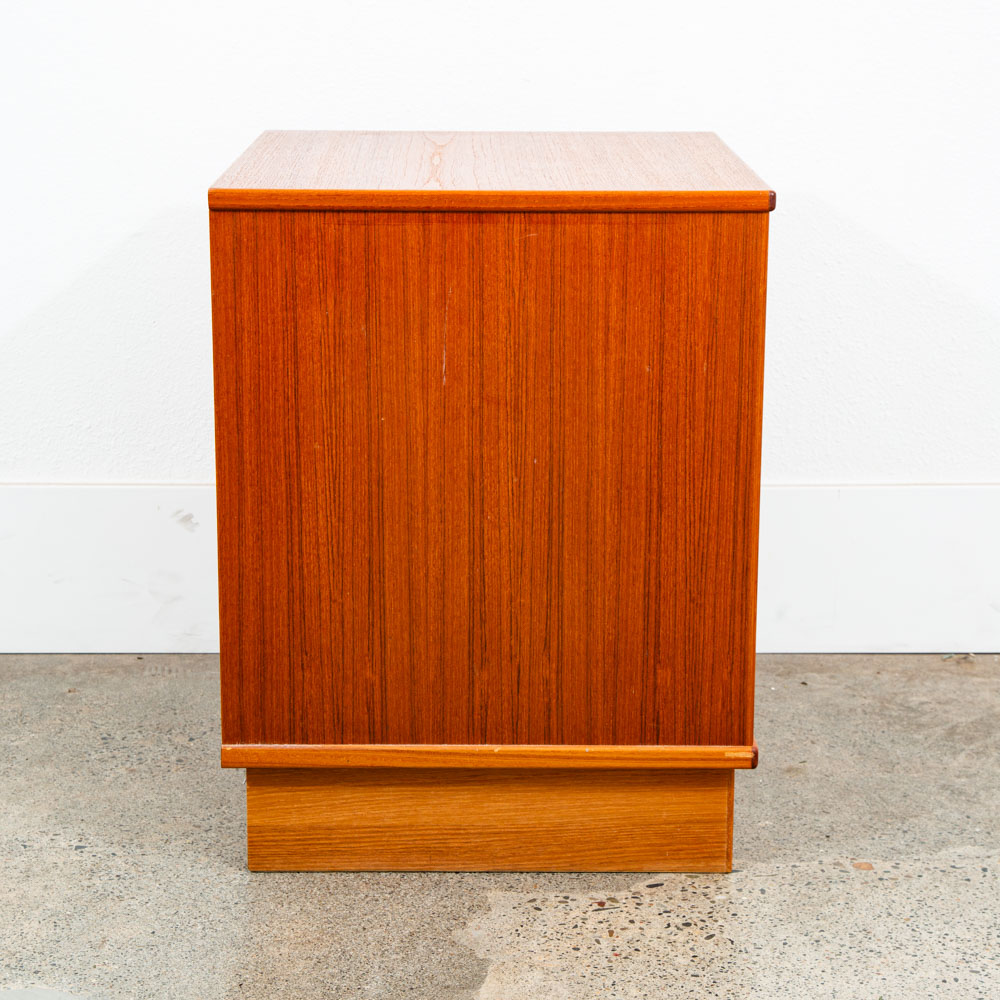 Mid Century Danish Modern Nightstand Table Side End Torring Denmark Vintage Mcm - Image 3