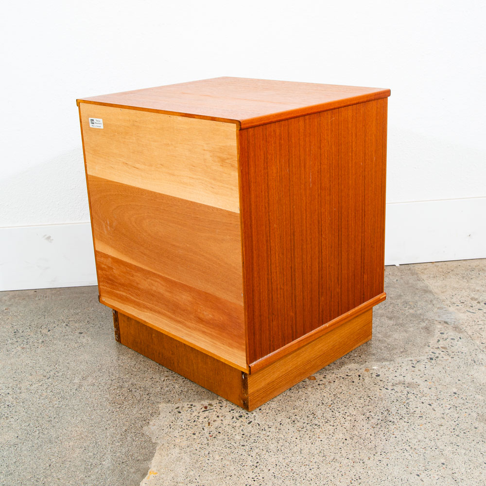 Mid Century Danish Modern Nightstand Table Side End Torring Denmark Vintage Mcm - Image 8