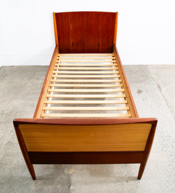 Mid Century Danish Modern Bed Frame Sm Single Teak Oak Denmark Cane Mobler Mcm - Image 2