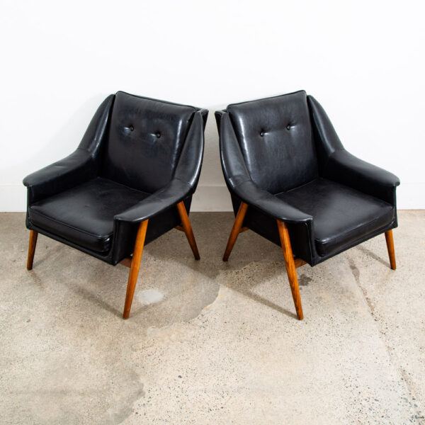 Mid Century Danish Modern Lounge chairs Black Set 2 Pair Armchairs Denmark Mcm