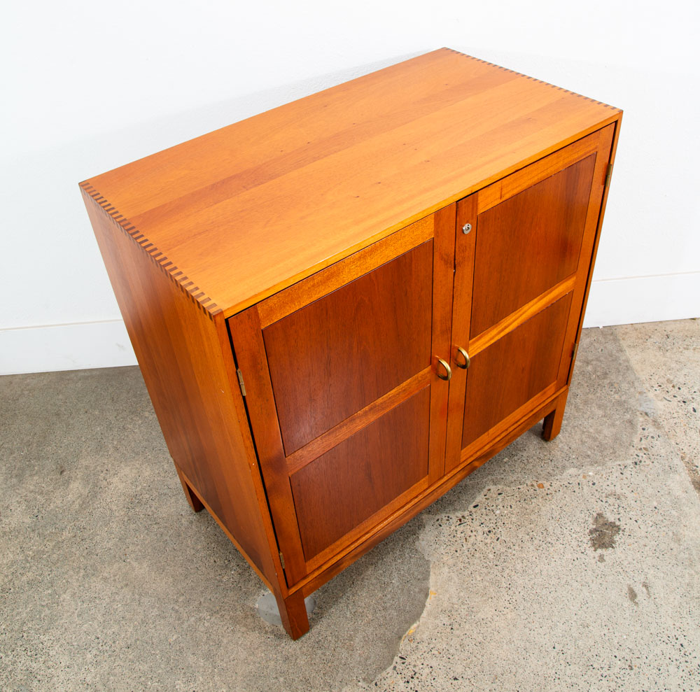 Mid Century Modern Compact Credenza Cabinet Solid Mahogany Soborg Doors Handles - Image 4