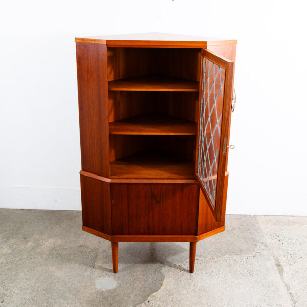 Mid Century Danish Modern Corner Cabinet Teak Wood Bar Denmark Locking Glass - Image 5