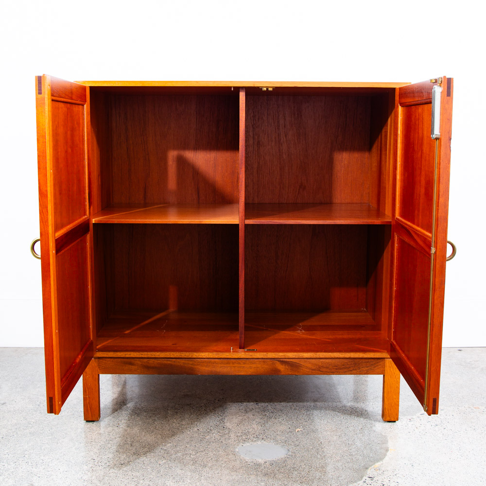 Mid Century Modern Compact Credenza Cabinet Solid Mahogany Soborg Doors Handles - Image 7