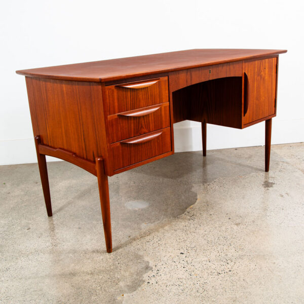 Mid Century Danish Modern Desk Executive Teak 4 Drawer Bookshelf Floating Lock