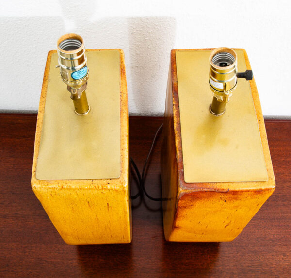 Mid Century Modern Table Lamp Pair Ceramic Yellow Orange Brass Set 2 Studio Mcm - Image 6