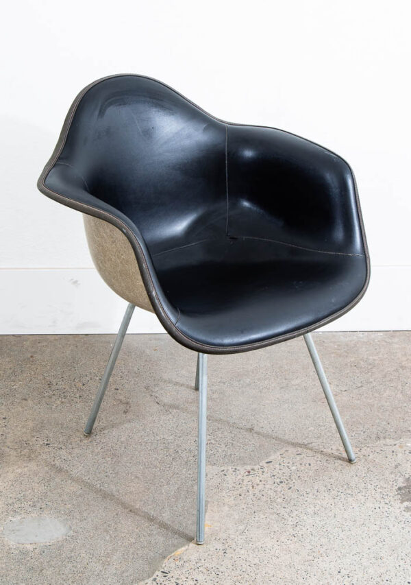 Mid Century Modern Chair Herman Miller Eames Molded Fiberglass Arm Shell Black - Image 5