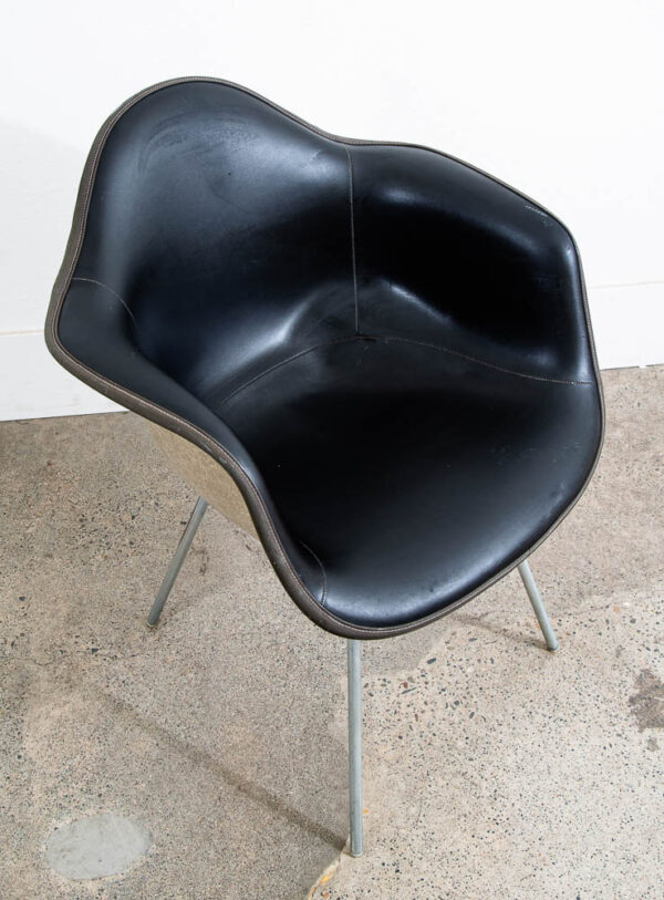 Mid Century Modern Chair Herman Miller Eames Molded Fiberglass Arm Shell Black - Image 6