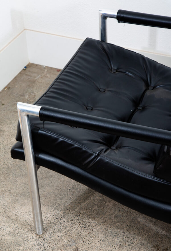 Mid Century Danish Modern Lounge Chairs Black Tufted Metal Frames Vintage Mcm - Image 11