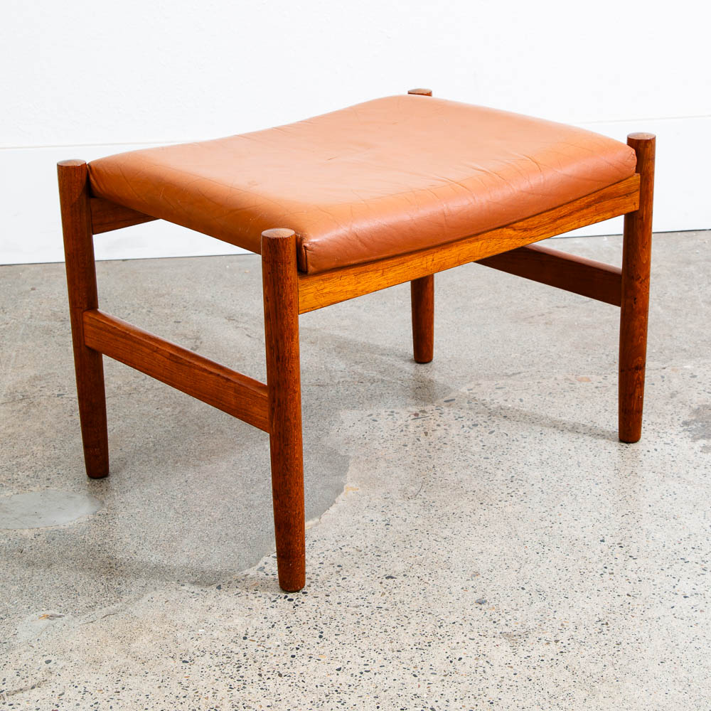 Mid Century Modern Spottrup Ottoman Stool Solid Teak Frame Orange Vinyl Vintage Mcm