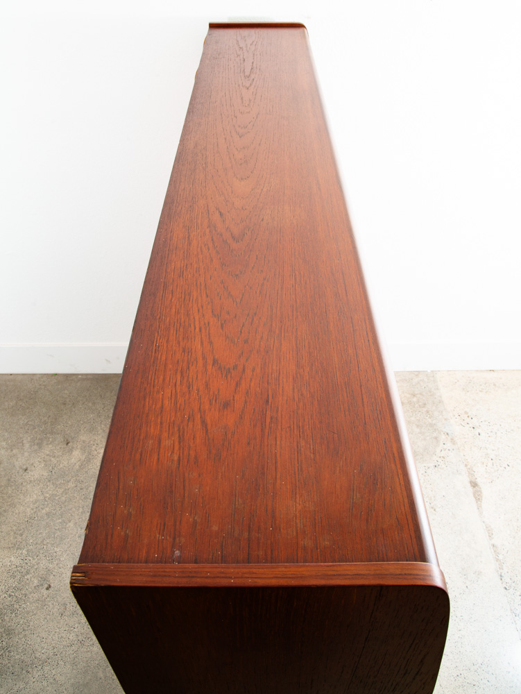 Mid Century Danish Modern Credenza Sideboard Teak Poul Jessen for PMJ Denmark LG - Image 5