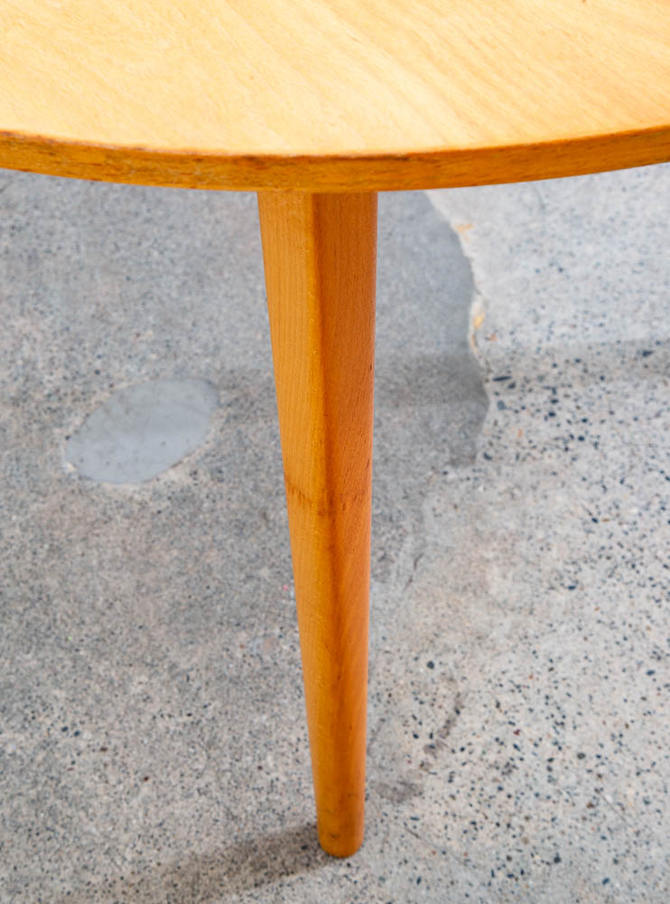 Mid Century Danish Modern Dining Table Oak Round Denmark Circular Refinished Mcm - Image 9