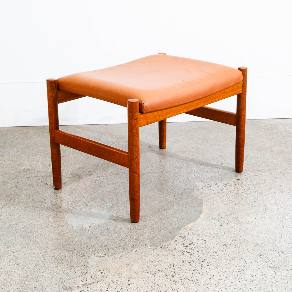 Mid Century Modern Spottrup Ottoman Stool Solid Teak Frame Orange Vinyl Vintage Mcm - Image 9