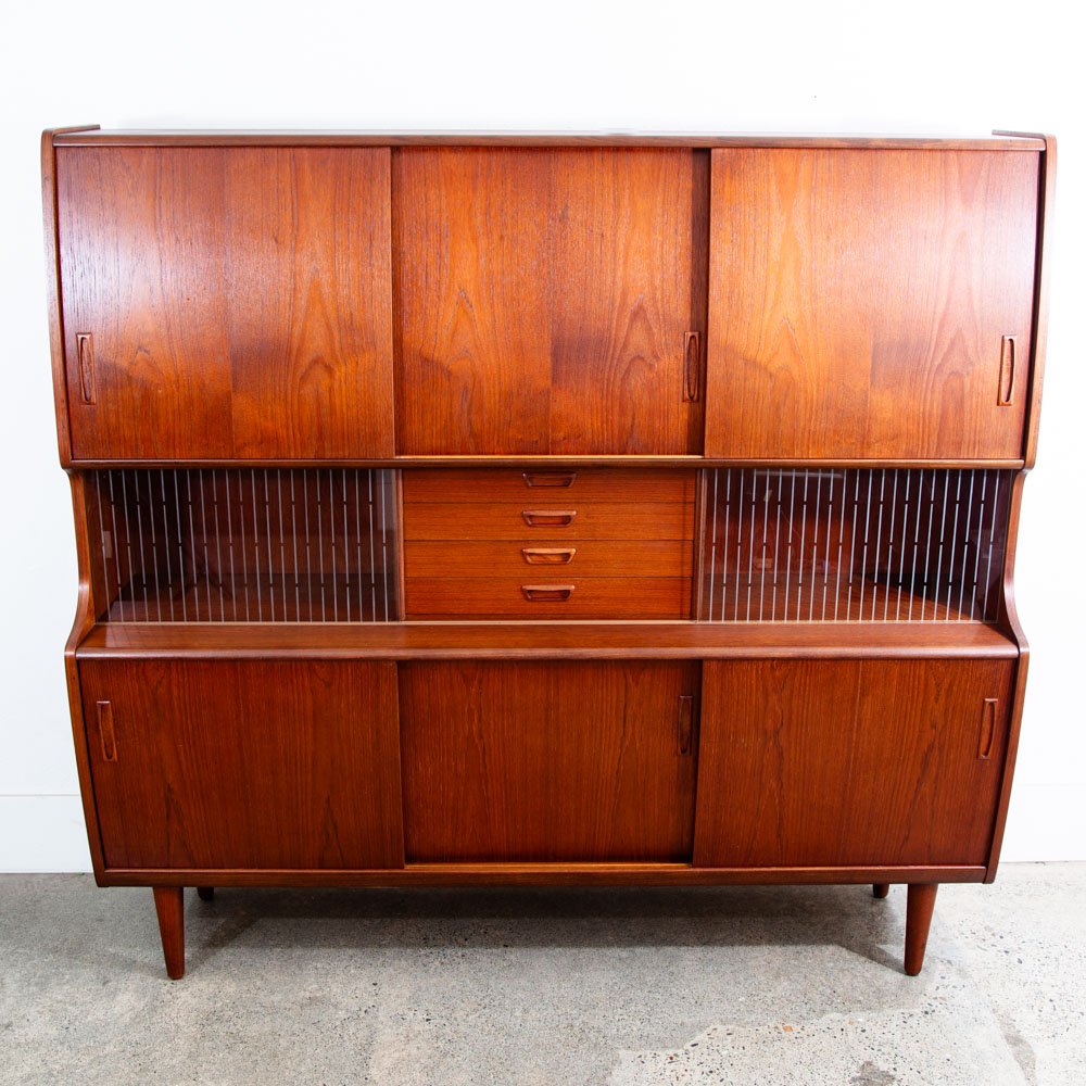 Mid Century Danish Modern Credenza Sideboard Teak Poul Jessen for PMJ Denmark LG