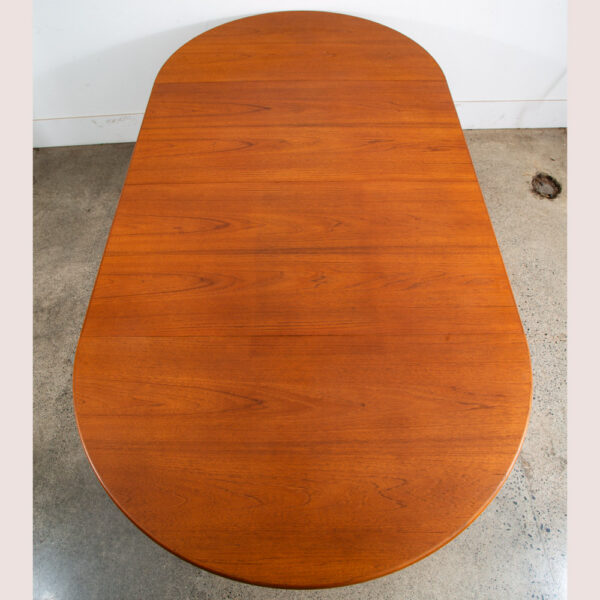 Mid Century Danish Dining Table Teak Round Expanding leaf x2 Oval Jo Carlsson - Image 2