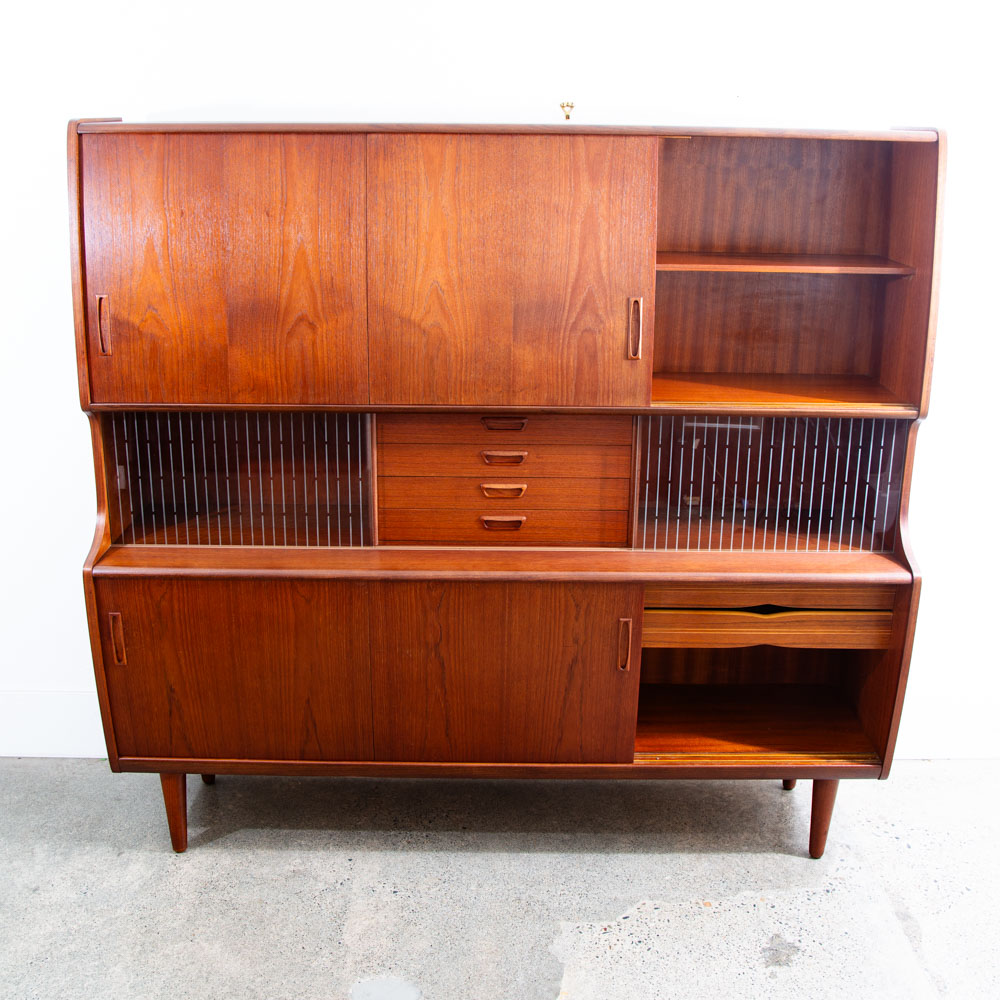 Mid Century Danish Modern Credenza Sideboard Teak Poul Jessen for PMJ Denmark LG - Image 2
