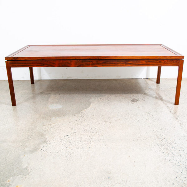 Mid Century Danish Modern Coffee Table Rosewood Surfboard Rectangular Vintage NM - Image 4