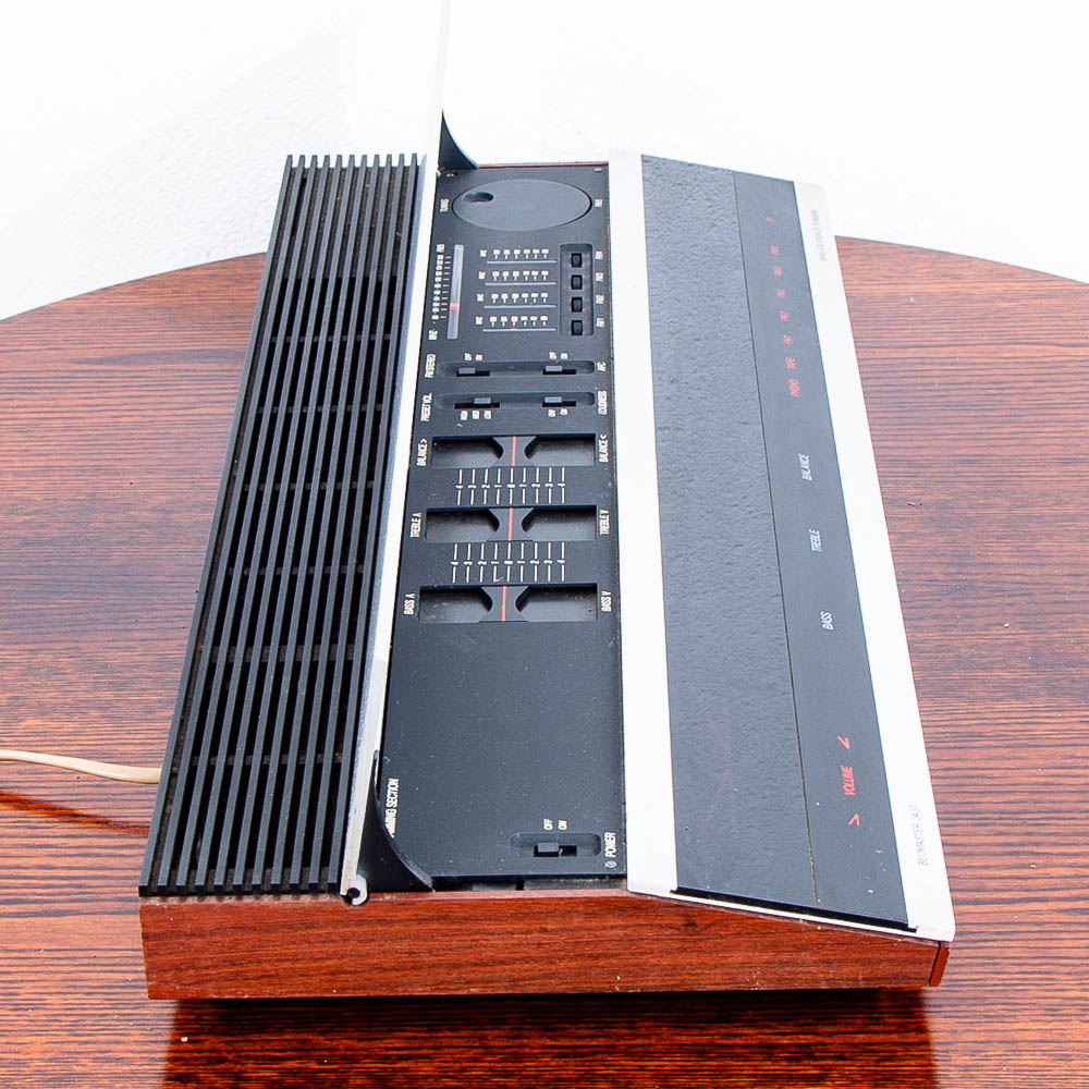 Mid Century Modern Tuner Amplifier Bang Olufsen Beomaster 2400 B&O Silver Chrome - Image 3