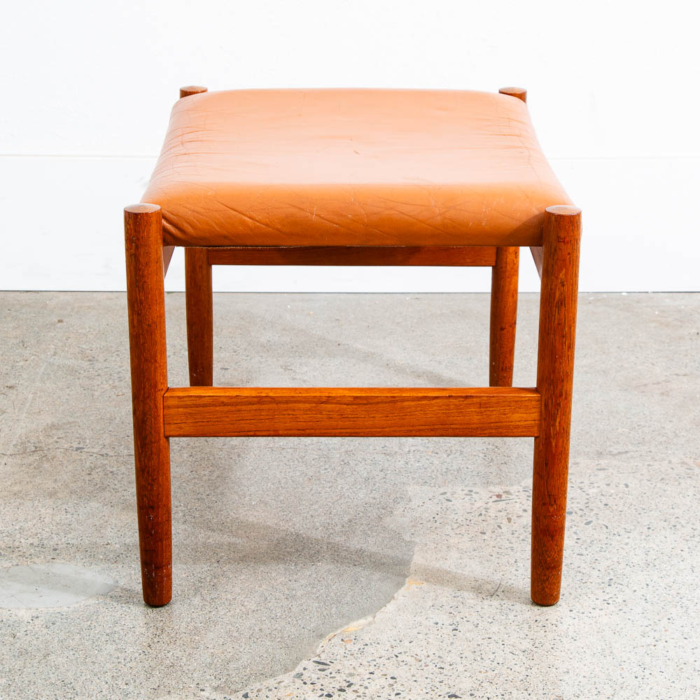 Mid Century Modern Spottrup Ottoman Stool Solid Teak Frame Orange Vinyl Vintage Mcm - Image 5