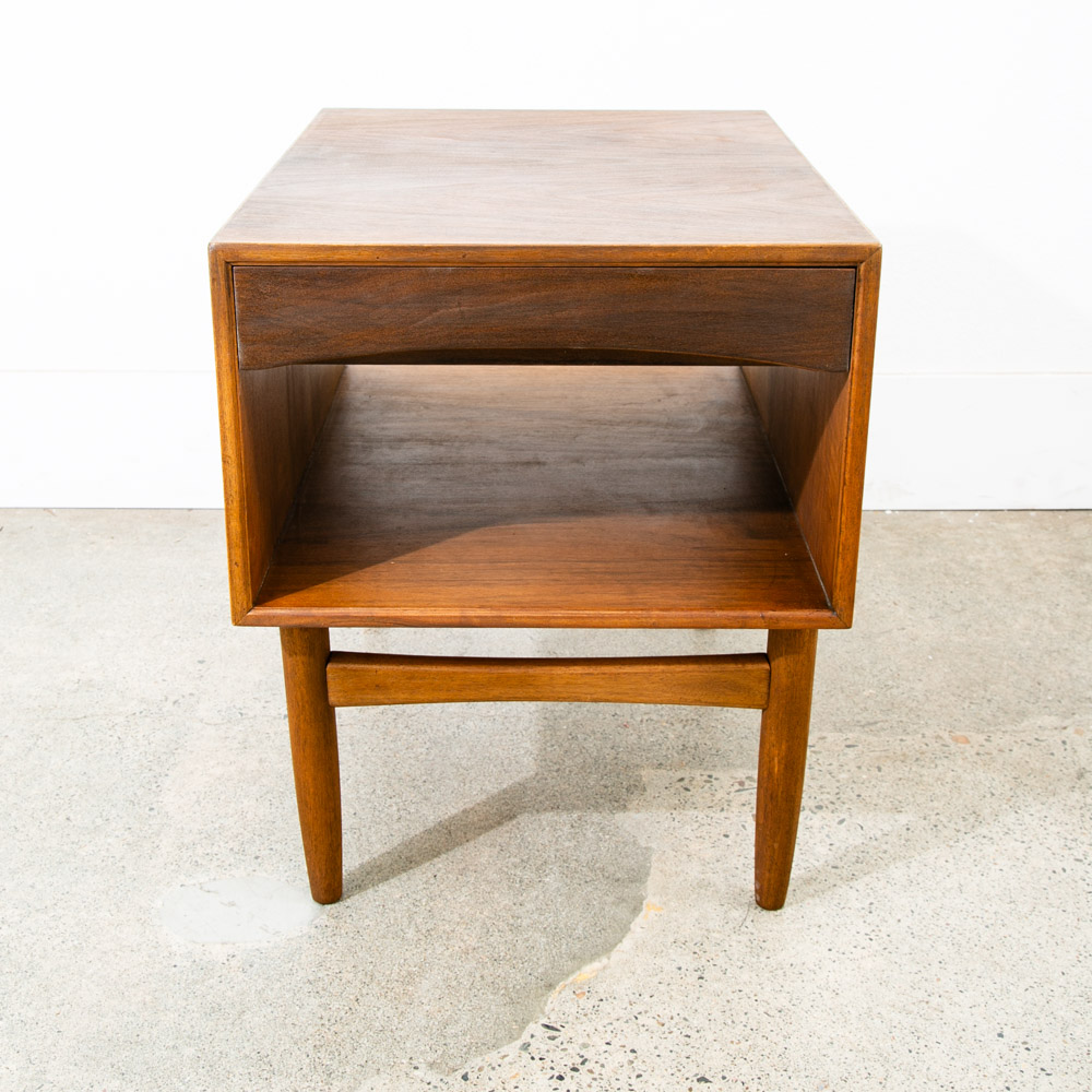 Mid Century Modern Nightstand End Side Table Walnut Drawer Refinished Vintage - Image 4