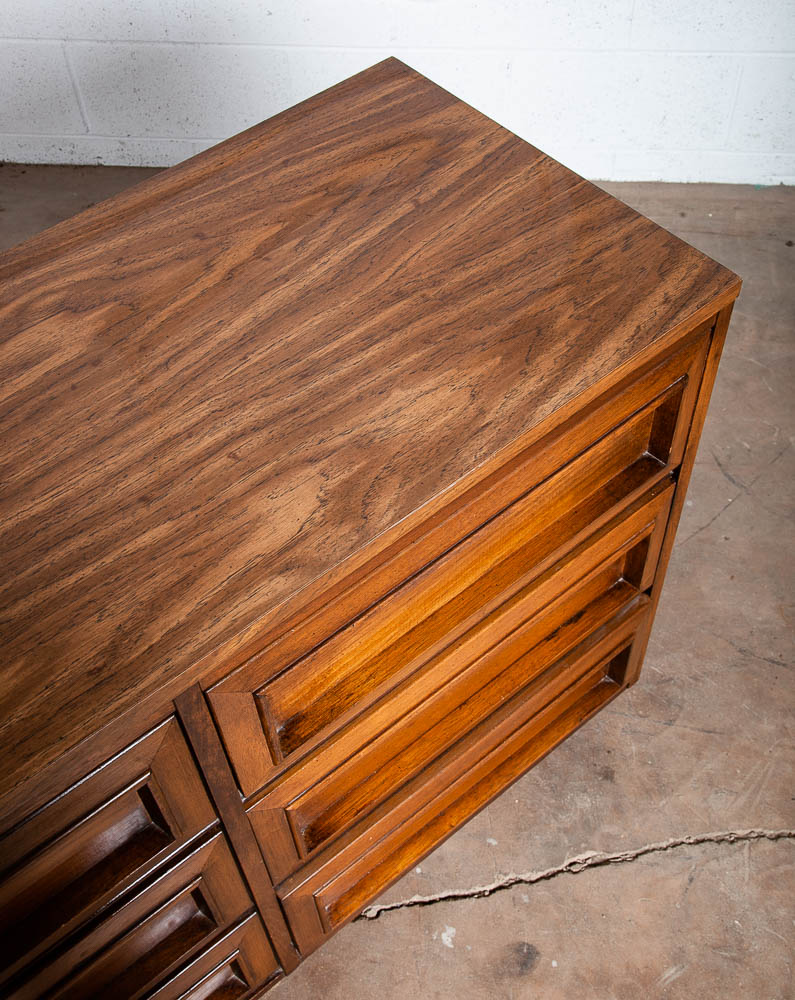 Mid Century Modern Dresser Credenza Morris of California Walnut Drawer 9 drawer - Image 8