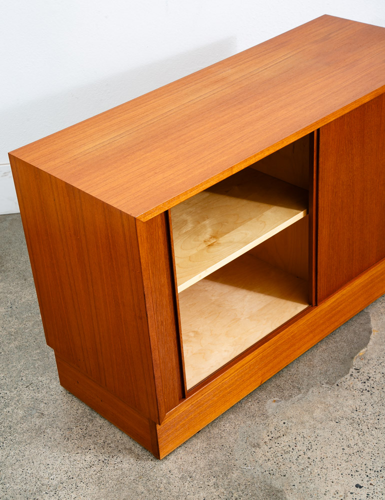 Mid Century Danish Modern Credenza Cabinet Teak Poul Hundevad Tambour Door Mcm - Image 7