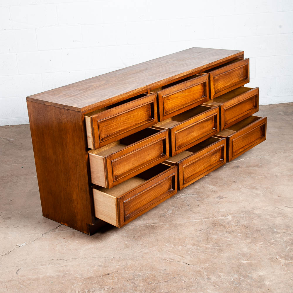 Mid Century Modern Dresser Credenza Morris of California Walnut Drawer 9 drawer - Image 7