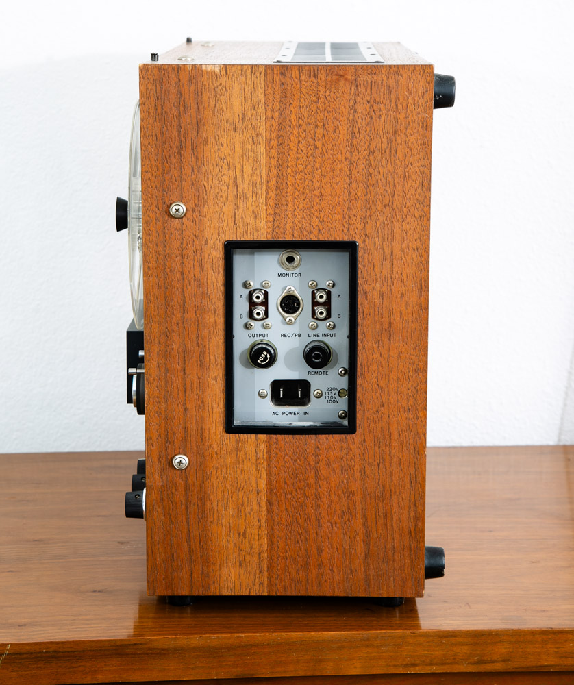 Vintage Reel to Reel Teac A-1500 W Walnut Case 4/2-track 2-channel Table Top Mcm - Image 3