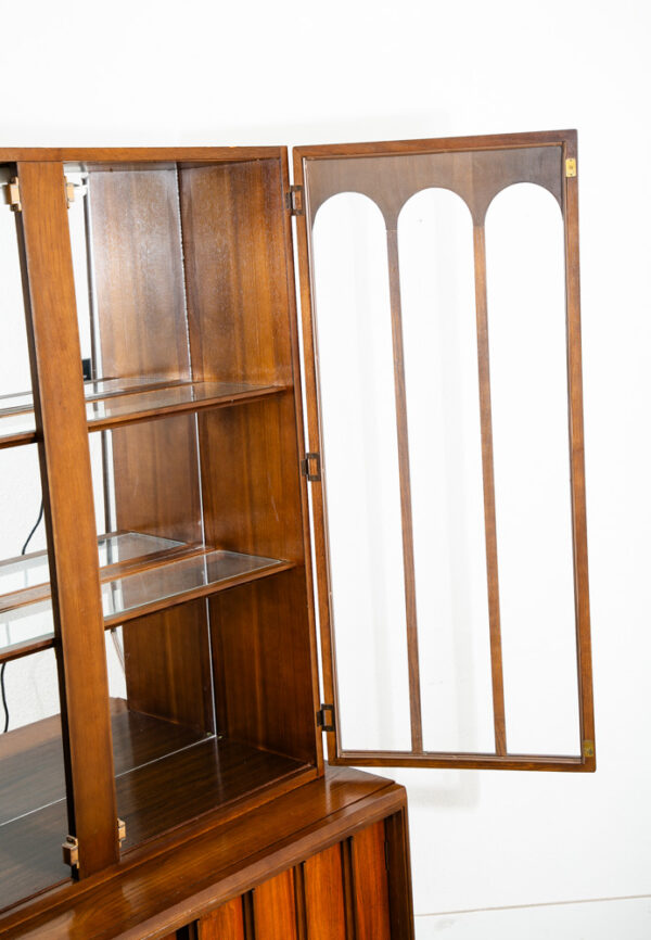 Mid Century Modern China Cabinet Hutch Cabinet Glass Display Compact Walnut Mcm - Image 8