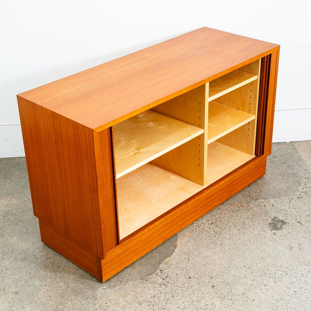 Mid Century Danish Modern Credenza Cabinet Teak Poul Hundevad Tambour Door Mcm - Image 4