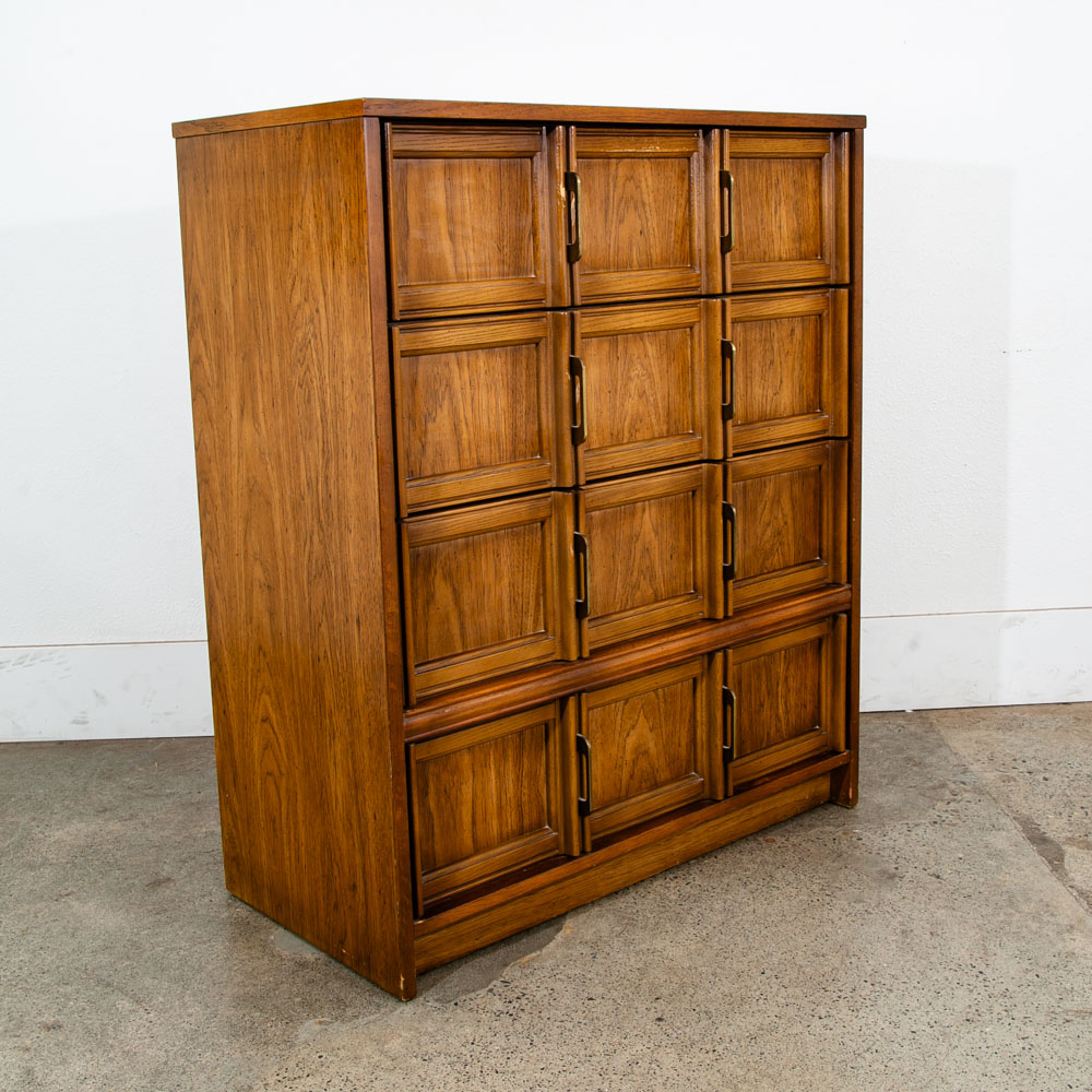 Mid Century Modern Highboy Dresser Bassett furniture 4 Drawer Chest Brass Mcm