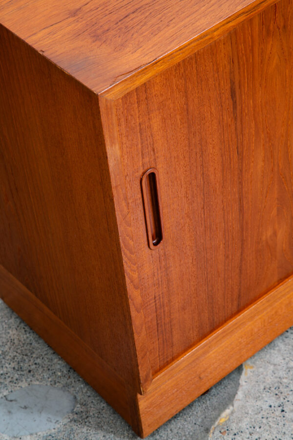 Mid Century Danish Modern Credenza Sideboard Cabinet Teak Poul Hundevad Media - Image 8