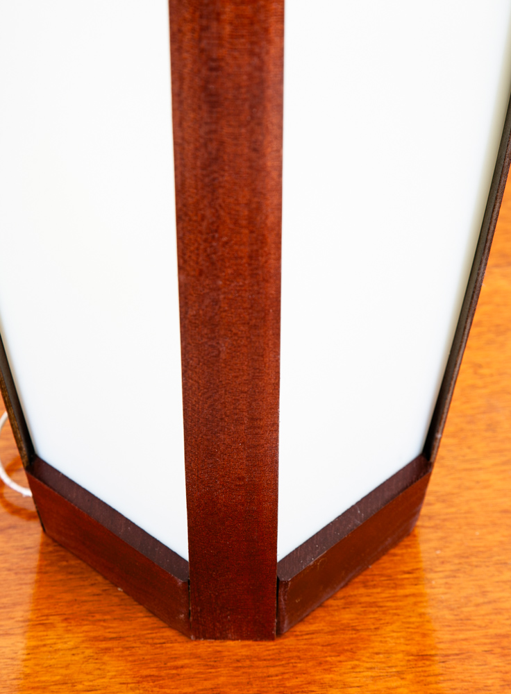 Mid Century Modern Lamp Set Table Light lighting Modeline Wood White Mahogany - Image 7