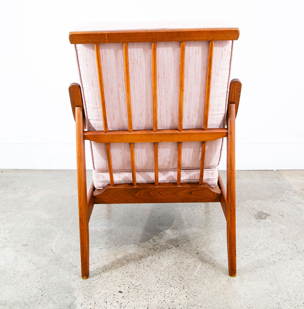 Mid Century Danish Modern Lounge Chair Salmon Pink Peach Armchair Mcm Baumritter - Image 6