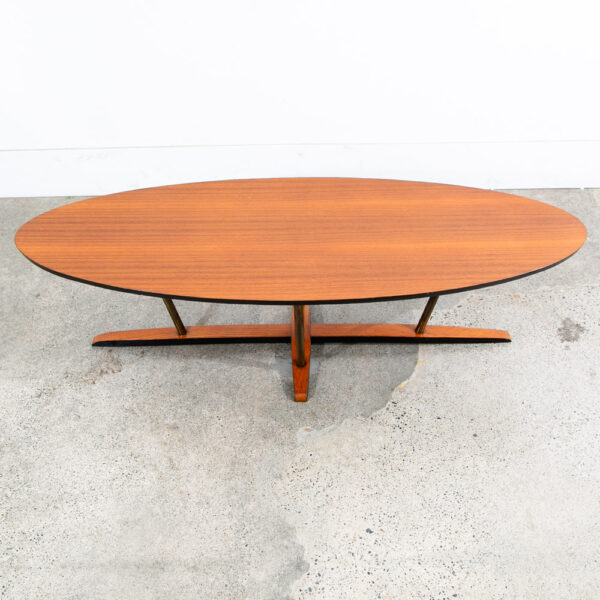 Mid Century Danish Modern Coffee Table Teak Oval Oak Refinished Surfboard Mcm - Image 2