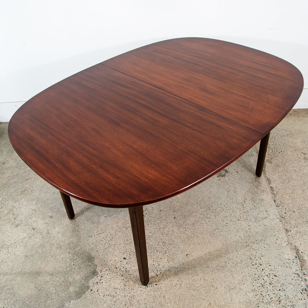 Mid Century Danish Modern Dining Table Oval Mahogany 2 leafs Ole Wanscher 108 in