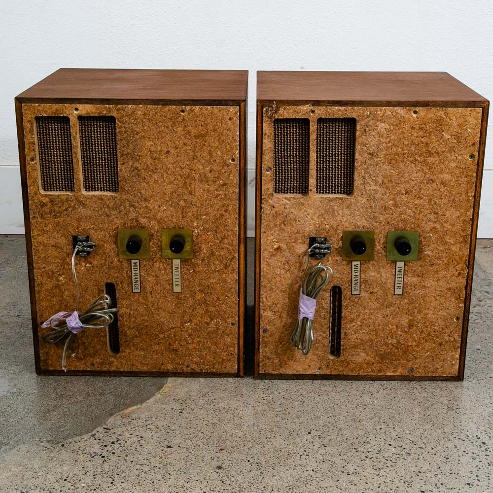 Mid Century Modern Speakers XAM E.J Korvette Oiled Walnut 20x15x14 3 Way Speaker Hifi Audiophile - Image 3