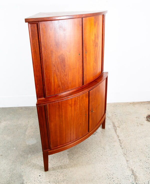 Mid Century Danish Modern Corner Cabinet Unit Teak Round Front 2 Tier Locking - Image 2