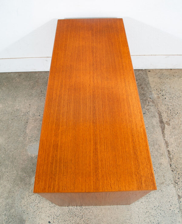 Mid Century Danish Modern Desk 2 Drawer Teak Compact Vintage Wood Denmark Mcm - Image 4