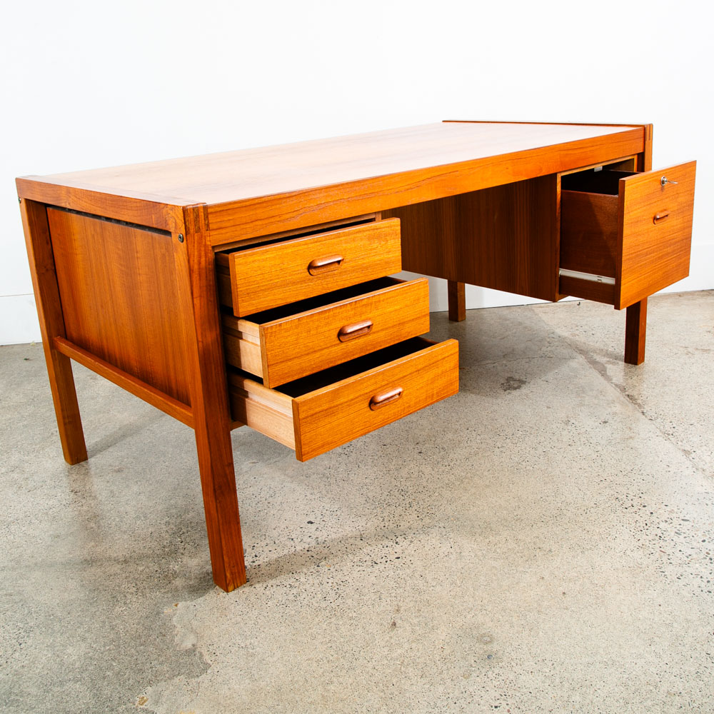 Mid Century Danish Modern Desk Floating 4 Drawer Teak Executive File Large Mcm - Image 5