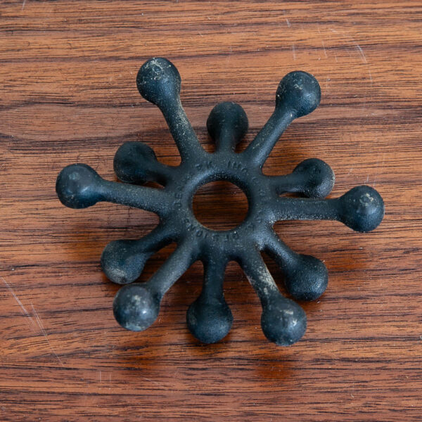Mid Century Danish Modern Dansk Cast Iron Spider Taper Candleholder Black IHQ - Image 5