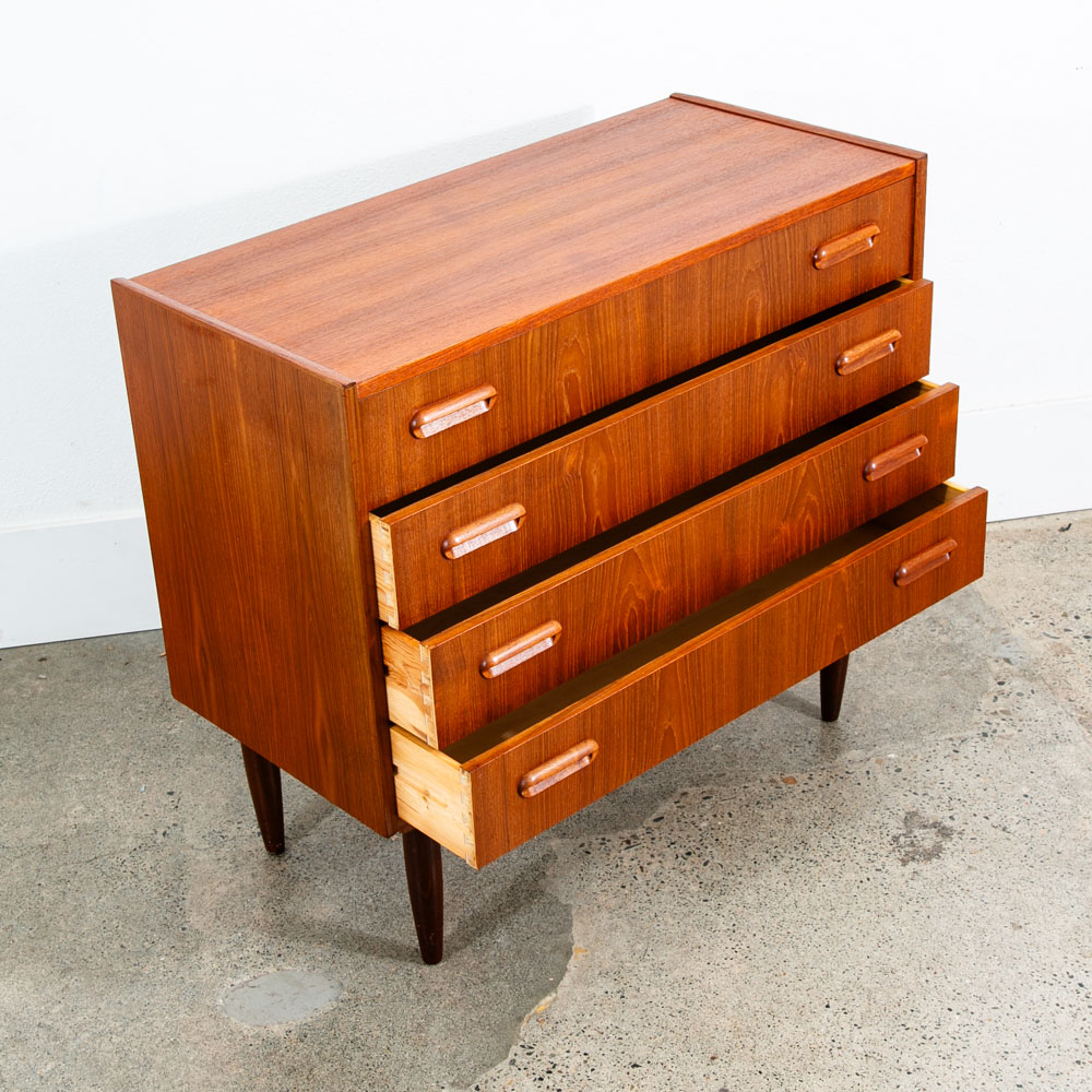 Mid Century Danish Modern Chest Drawers Dresser 4 drawer Teak Wood Denmark Mcm - Image 5