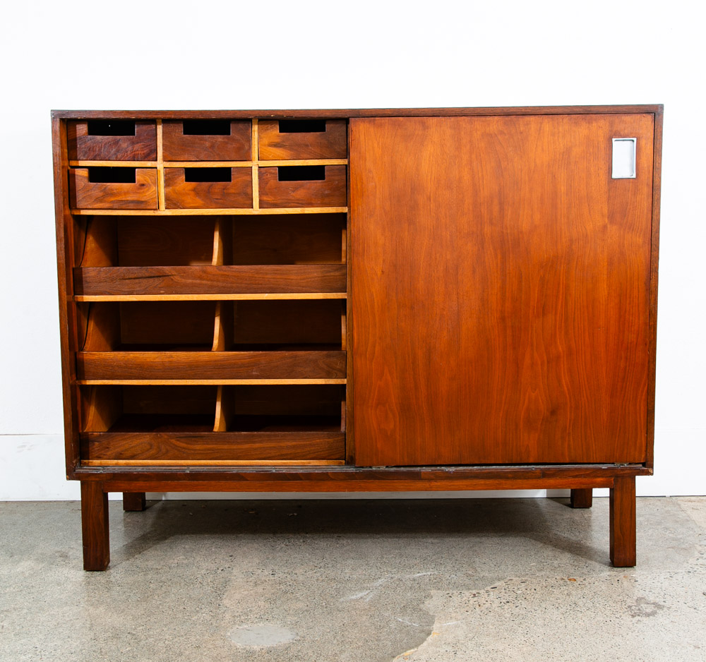 Mid Century Modern Credenza Cabinet Walnut Sliding Doors Storage Media Wood Mcm - Image 6